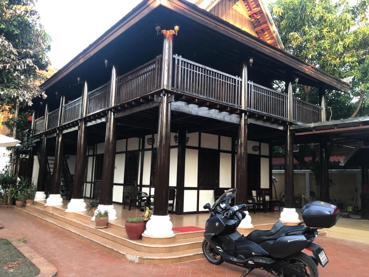 Villa Vieng Sa Vanh Hotel Luang Prabang Exterior photo
