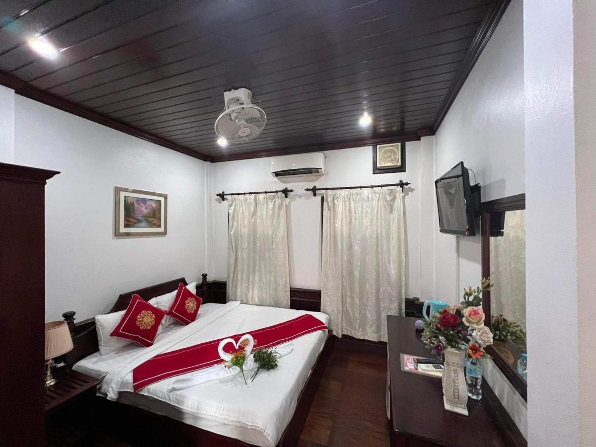 Villa Vieng Sa Vanh Hotel Luang Prabang Exterior photo